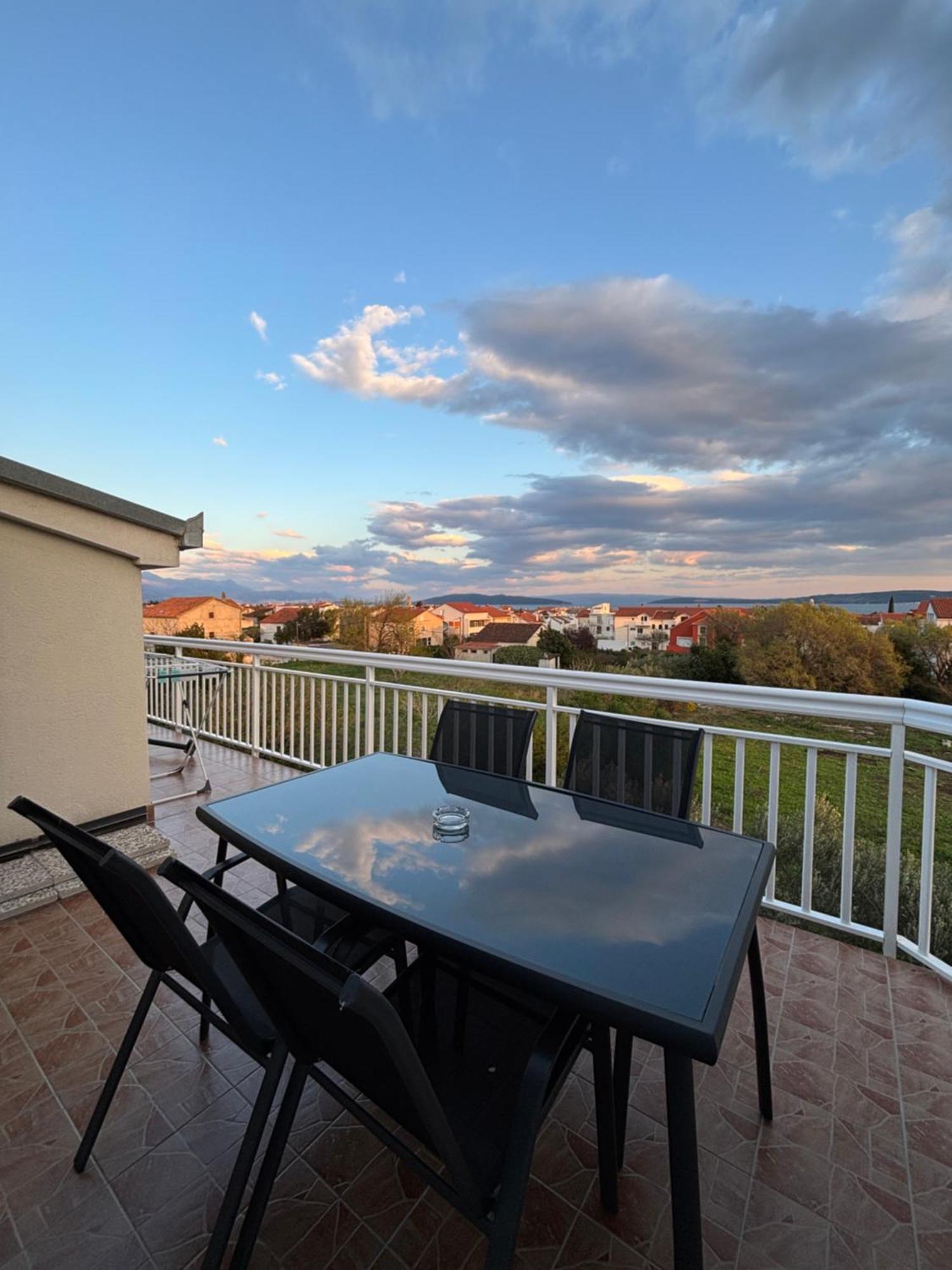 Apartman Sunny Vacay Kaštela Exterior foto