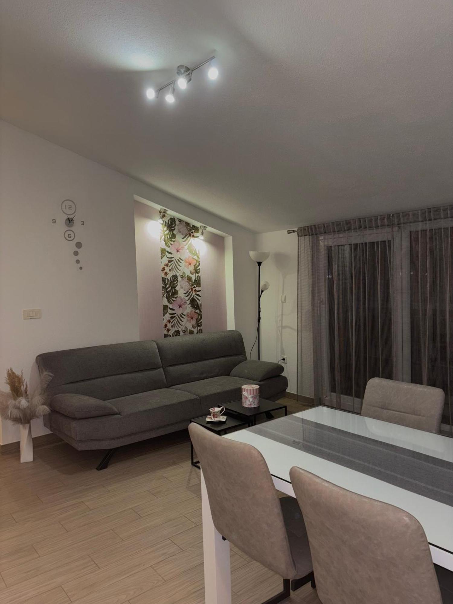 Apartman Sunny Vacay Kaštela Exterior foto
