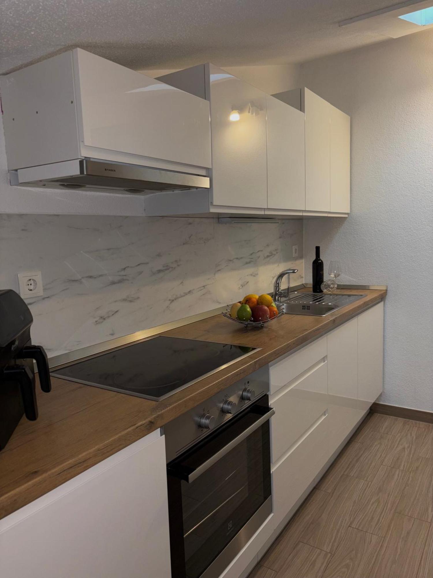 Apartman Sunny Vacay Kaštela Exterior foto